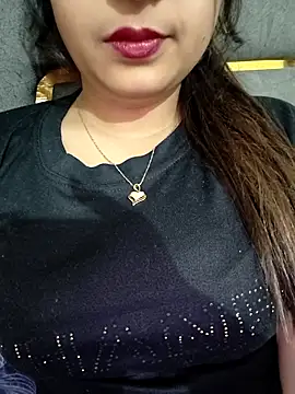 Shanaya-Hotty online show from March 1, 2026, 9:26 pm