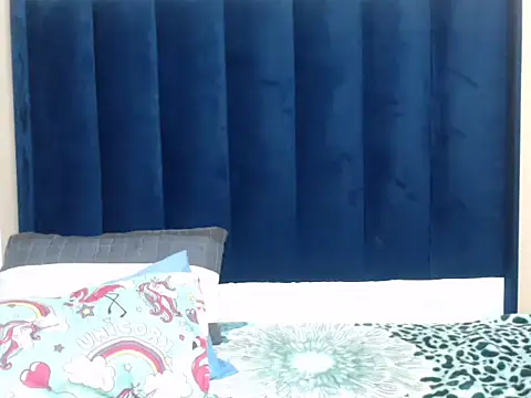 Snapshot of WilloWet chatting on February 25, 2026, 11:04 pm WilloWet online show from February 25, 2026, 11:04 pm