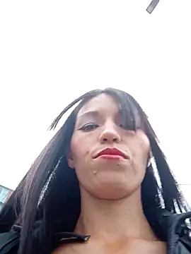 sandy 11  online show from March 30, 2026, 8:54 pm