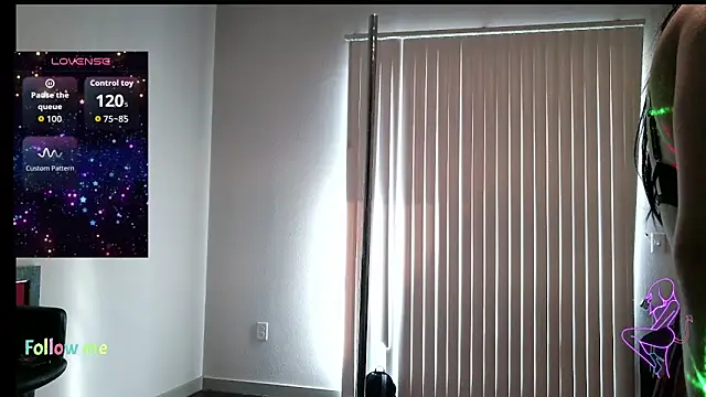 Snapshot of Vesper_Vex chatting on March 18, 2026, 9:26 pm Vesper Vex online show from March 18, 2026, 9:26 pm