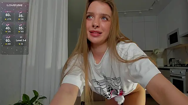 toffeepads1 online show from March 12, 2026, 5:45 am