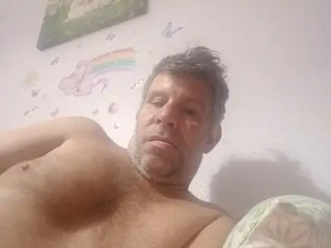 stud2512 online show from June 19, 2026, 8:25 pm