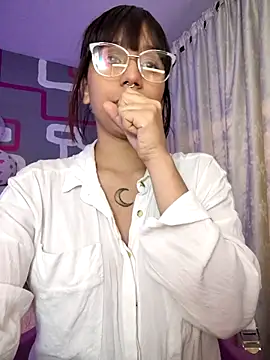 ElowenVirelle online show from March 2, 2026, 5:08 am