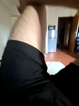 paulucio8 online show from February 24, 2026, 9:32 am