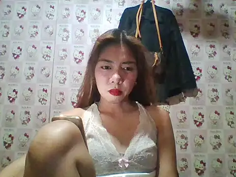 hot sexy27 online show from June 12, 2026, 5:49 am