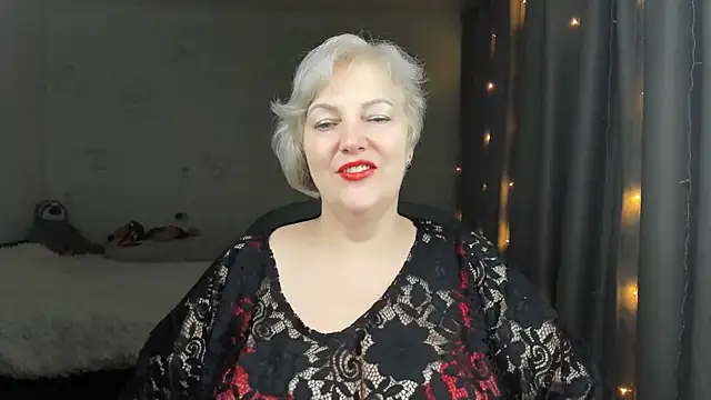 Mary-Leee online show from April 13, 2026, 5:50 pm