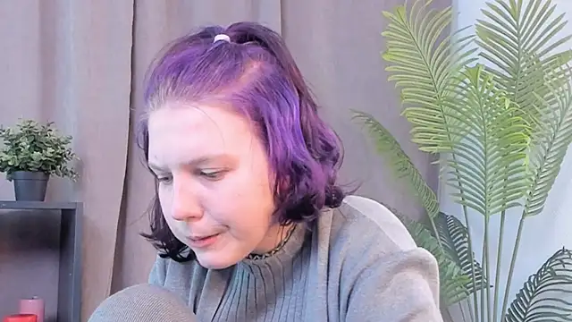 Snapshot of OllieLirette chatting on February 26, 2026, 1:22 pm OllieLirette online show from February 26, 2026, 1:22 pm