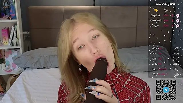 Mira Berto online show from April 9, 2026, 6:15 am