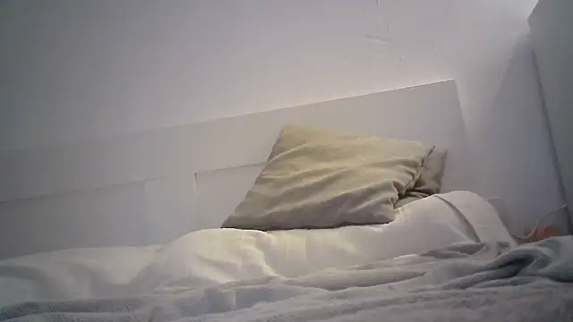 dimitriyk online show from April 27, 2026, 5:49 am