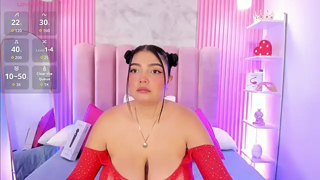 Snapshot of ArianaRougee chatting on June 14, 2026, 4:14 am ArianaRougee online show from June 14, 2026, 4:14 am