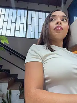 AnnyVega   online show from June 25, 2026, 10:04 pm