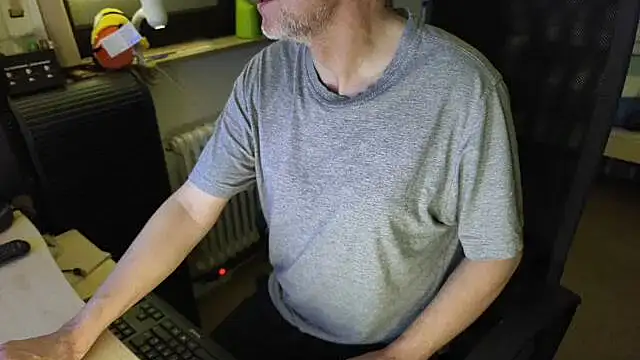 Snapshot of loenne1 chatting on February 28, 2026, 10:31 pm loenne1 online show from February 28, 2026, 10:31 pm