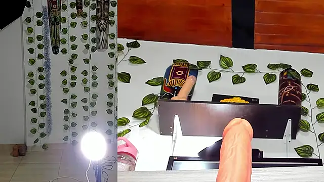 bella  funny online show from June 17, 2026, 6:40 pm