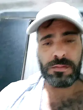 Snapshot of marginalalado chatting on July 10, 2026, 11:38 pm marginalalado online show from July 10, 2026, 11:38 pm