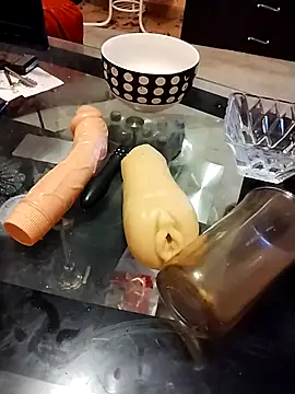 pursy5423 online show from February 25, 2026, 10:31 pm