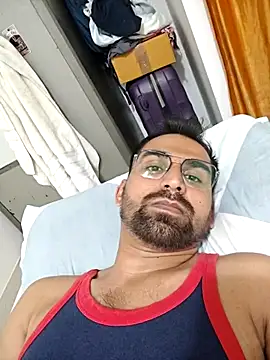 RonitVora online show from March 14, 2026, 7:31 pm