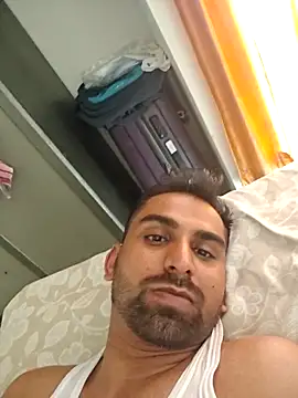 RonitVora online show from May 10, 2026, 8:51 am