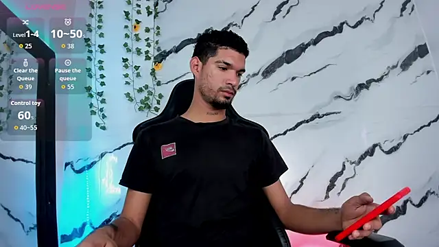 Snapshot of CarlosHotVibes chatting on February 25, 2026, 1:11 pm CarlosHotVibes online show from February 25, 2026, 1:11 pm