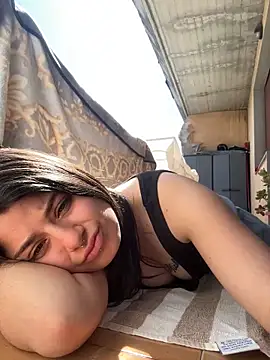 maryzoe05 online show from April 7, 2026, 12:18 pm