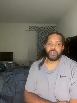 Snapshot of bigsmooth312 chatting on February 28, 2026, 11:15 pm bigsmooth312 online show from February 28, 2026, 11:15 pm