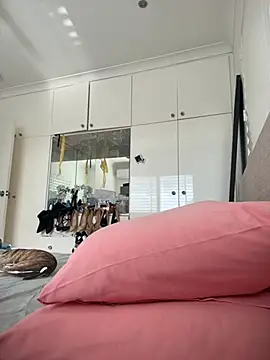 Snapshot of touchmybodybaby chatting on February 24, 2026, 9:48 pm touchmybodybaby online show from February 24, 2026, 9:48 pm