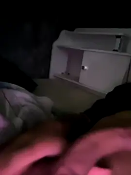 Gustavo063safado online show from February 24, 2026, 9:43 am