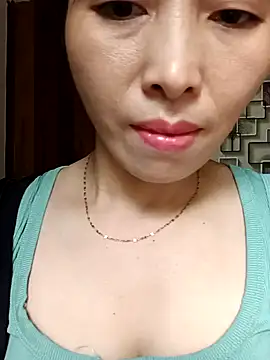 Snapshot of hd_love69 chatting on February 25, 2026, 9:20 am hd love69 online show from February 25, 2026, 9:20 am