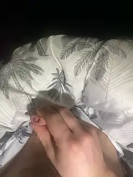 crustyyy1 online show from March 8, 2026, 2:04 am