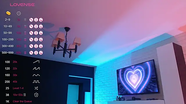 Jade Amore online show from April 15, 2026, 4:11 pm