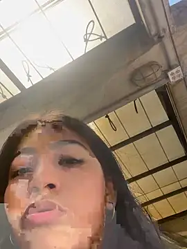 Sexy mia outdoors online show from February 26, 2026, 4:07 pm