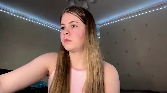 Amy Maev online show from March 27, 2026, 2:18 pm