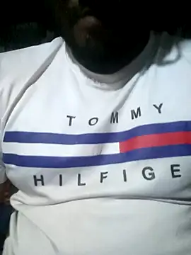 Snapshot of BestDick2910 chatting on February 22, 2026, 7:59 pm BestDick2910 online show from February 22, 2026, 7:59 pm