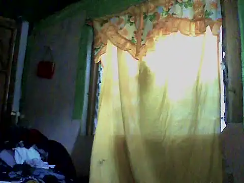 Flowerblossom123 online show from April 5, 2026, 8:21 am