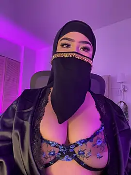 Yasmin cute online show from July 8, 2026, 7:36 pm