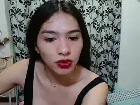 Superhotsofia online show from February 23, 2026, 7:31 am