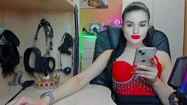 Snapshot of KristiTopxx chatting on September 18, 2025, 6:44 pm KristiTopxx online show from September 18, 2025, 6:44 pm