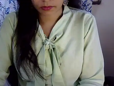 Neha Sharma2 online show from July 7, 2026, 1:03 pm