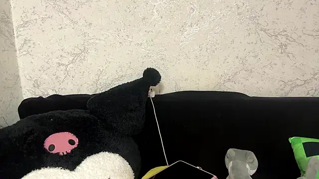 kishagrayone online show from June 20, 2026, 5:51 pm