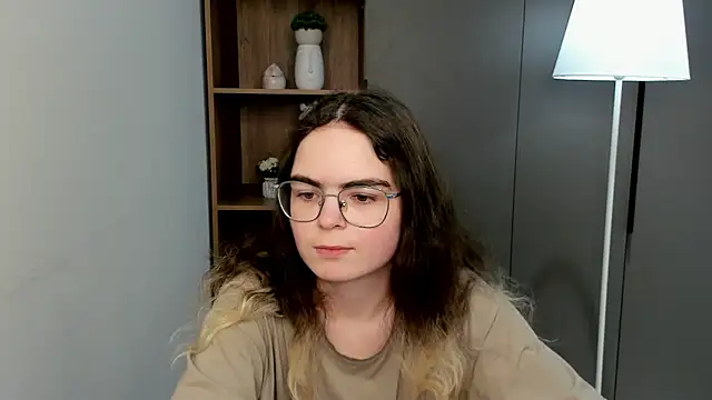 Snapshot of MyrlZangger chatting on February 25, 2026, 8:36 am MyrlZangger online show from February 25, 2026, 8:36 am