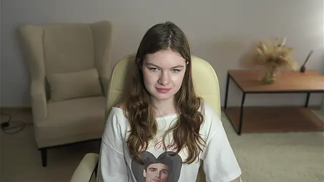 BrennaReul online show from February 25, 2026, 2:06 pm