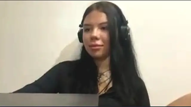 MichaeleStockon online show from February 24, 2026, 5:25 pm