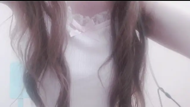 vanillemilk online show from June 25, 2026, 7:19 pm