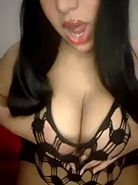 madleen Mm online show from March 24, 2026, 1:33 pm