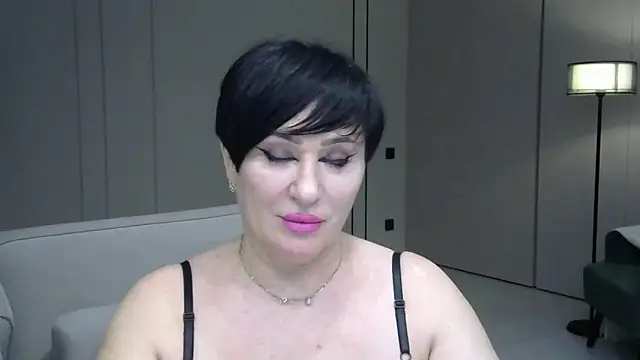 Kleotempt online show from April 9, 2026, 12:34 am