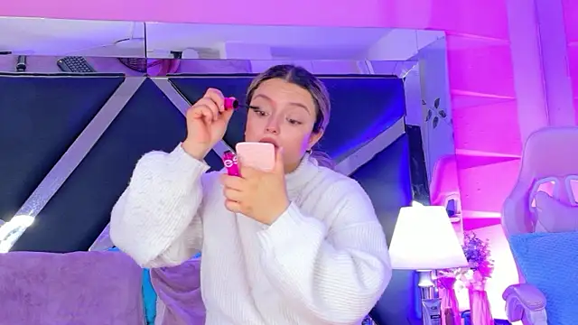 Snapshot of Giigii_Hadid_ chatting on February 28, 2026, 4:50 pm Giigii Hadid online show from February 28, 2026, 4:50 pm