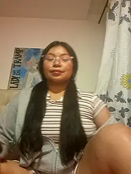 Snapshot of Baby_Luna25 chatting on February 25, 2026, 4:12 am Baby Luna25 online show from February 25, 2026, 4:12 am