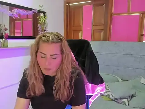 Julieta star  online show from March 14, 2026, 6:25 pm