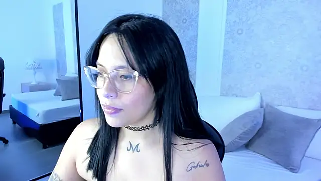 danielle williams  online show from March 10, 2026, 7:18 pm