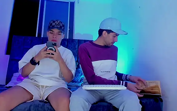 alex and christhoper online show from March 24, 2026, 4:12 am