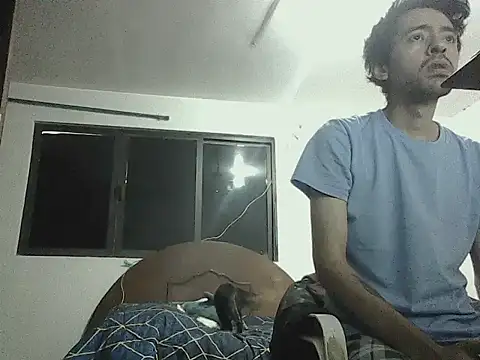 Snapshot of _iluvatar_ chatting on March 1, 2026, 7:36 pm iluvatar online show from March 1, 2026, 7:36 pm